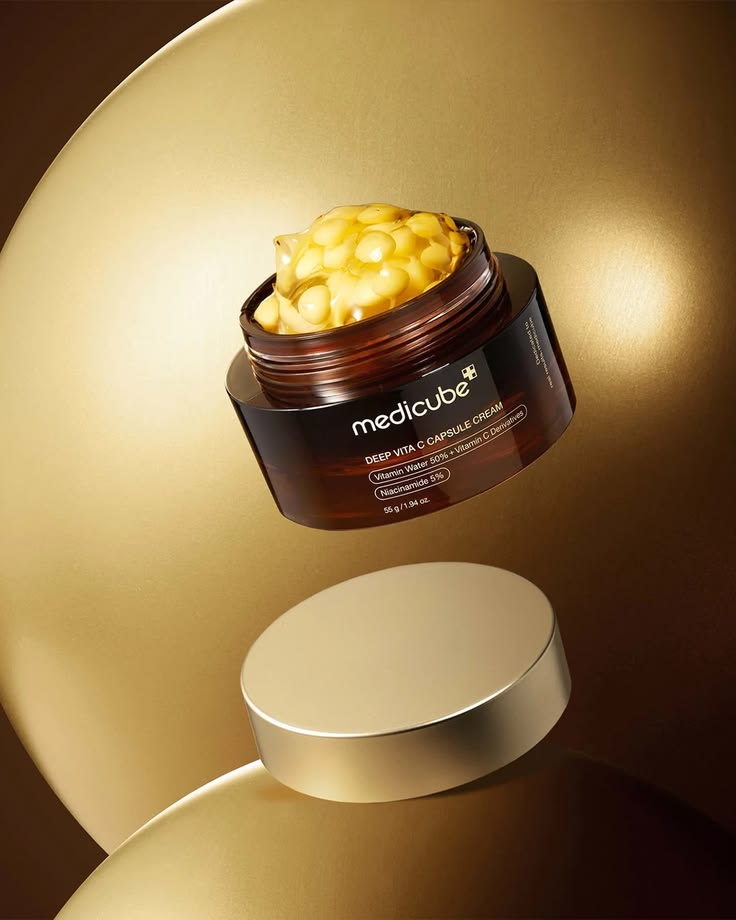 Medicube Deep Vita C Capsule Cream – Brightening & Radiance Booster